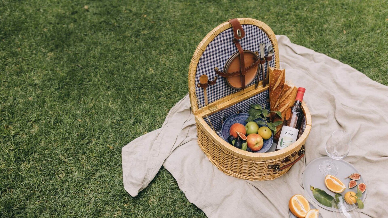 Consejos de verano: imagen de picnic en parque