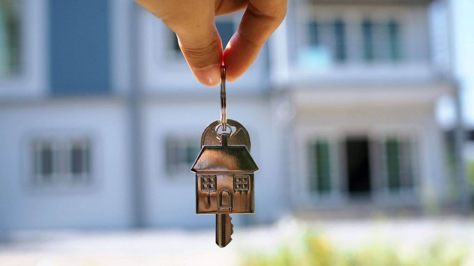 Comprar casa propia: imagen de llavero en forma de casa